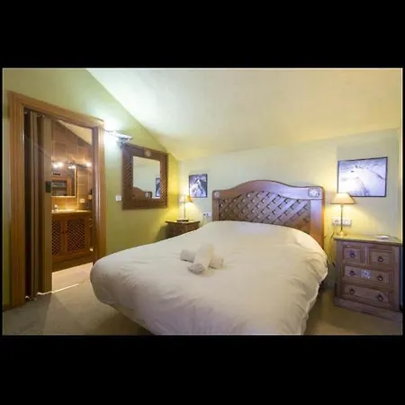 Atico Prado Alto Con Impresionantes Vistas Y Parking Privado Apartment *